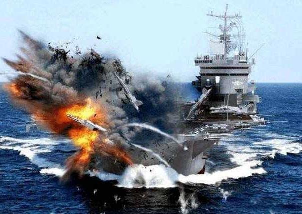 如果航母被导弹击沉,在空中没油的战机怎么办?美军这样处理