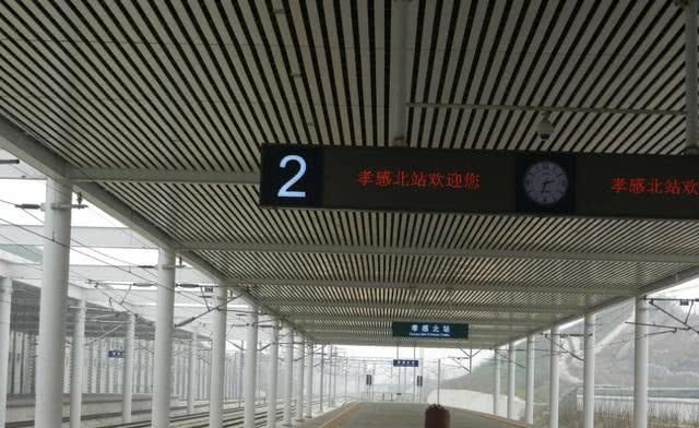 一个错误耽误三千人时间,外地游客可要当心|高铁|孝感|游客_新浪新闻