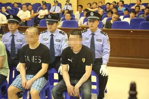 河池:抢劫,绑架,贩毒……程建文等11人涉恶案件开庭审理