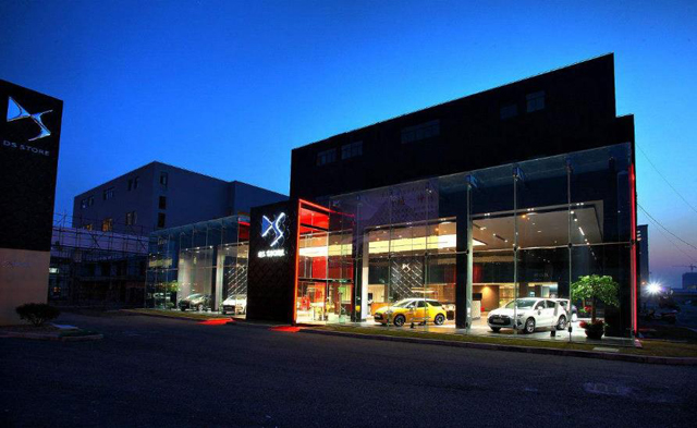 南京ds品牌4s店倒闭,改卖红旗!中国汽车这是要崛起的节奏啊