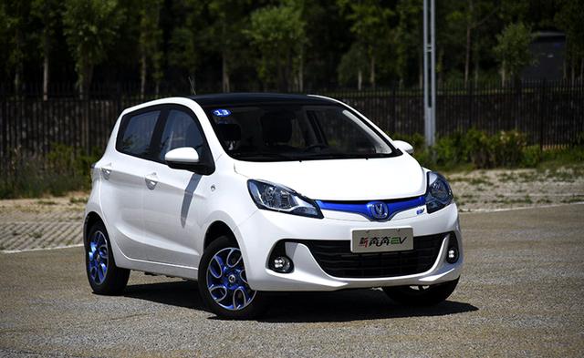 别看我小我还跑的远!长安奔奔ev360到底值不值6万块?