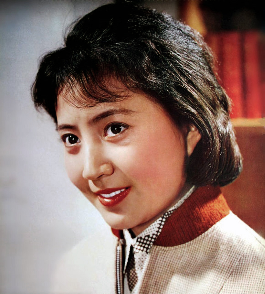 在上个世纪80年代,那个时候的演员不管是从容貌还是演技上来说,都各