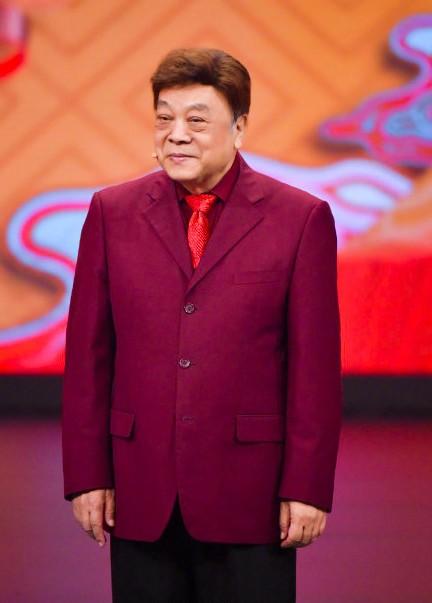 倪萍与赵忠祥参加《王牌对王牌,回忆春晚往事让人潸然泪下!