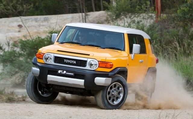 丰田再亮王牌推多功能跨界suv取名tj酷路泽售价感人