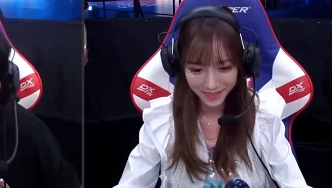 lol:南波儿又玩新花招,解扣子,光腿跪键盘"姿势"令人心疼