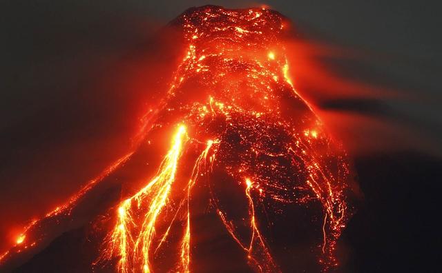 布斯卡火山意大利最小的火山高度仅12米曾被当烧烤炉