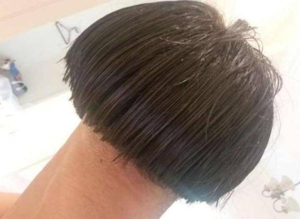 加拿大帅哥换了一个"西瓜皮"发型,很快走红网络,后面看受不了__财经