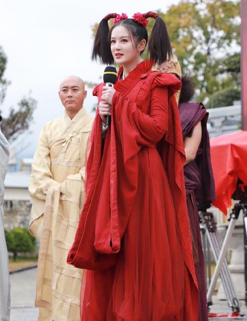 天龙八部曾一萱演绎新版天山童姥