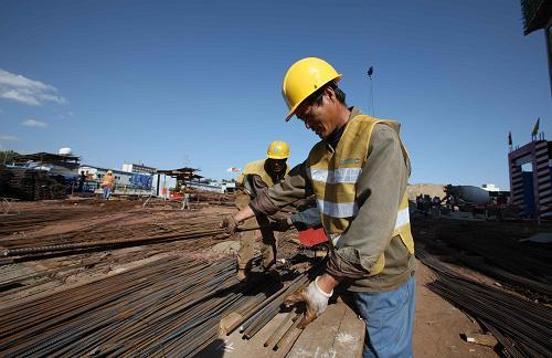 非洲富豪坦言:别说中国商人不雇佣非洲当地工人,换做我也不会