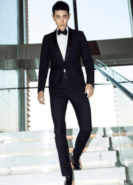 男星穿"高跟鞋"!罗晋被指偷穿唐嫣的,纪凌尘和罗志祥骚气十足