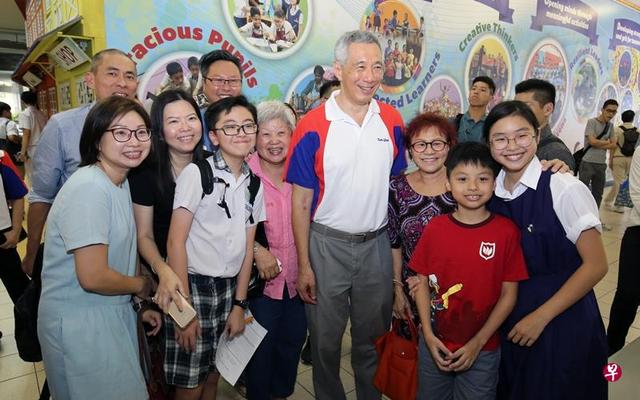 李显龙:新加坡与邻国合作同时也捍卫自身利益