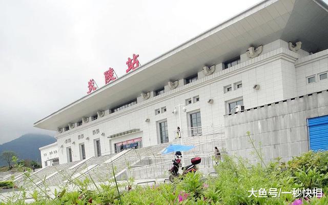 1,孔垄站,位于湖北省黄冈市黄梅县孔垄镇,2018年只发送了48人次旅客