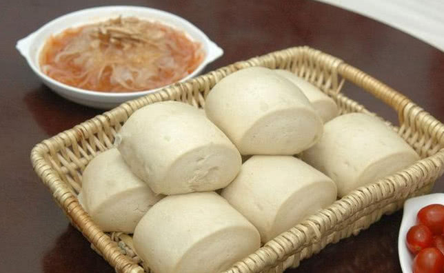 不同地方对馒头的叫法不相同,河南叫“蒸馍”,你们那里叫什么?