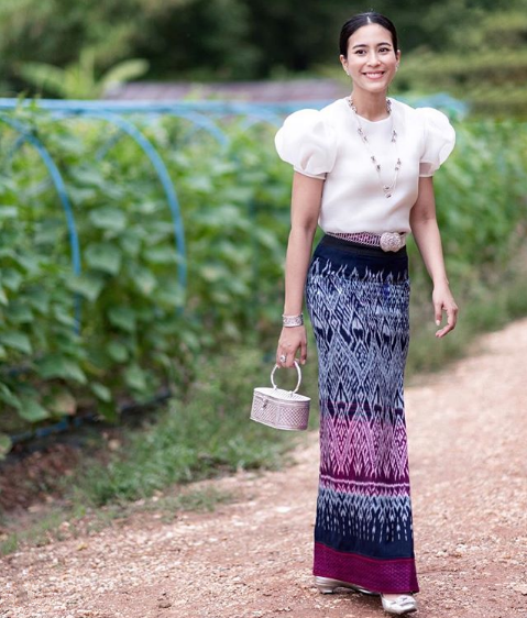 泰星push和jui用结婚日子买彩票小香两儿子第一次参加水灯节