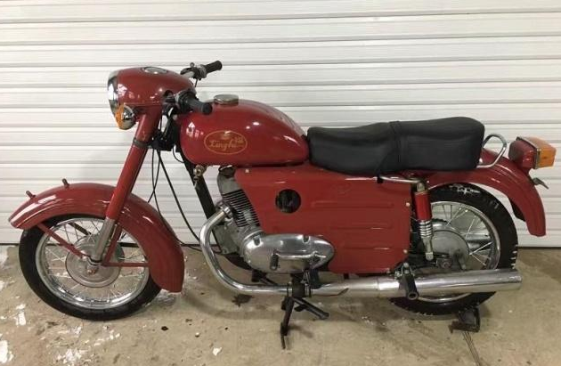 80年代幸福250摩托车性能不输本田雅马哈