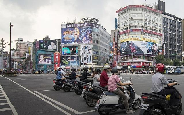 台湾人民生活水平图片