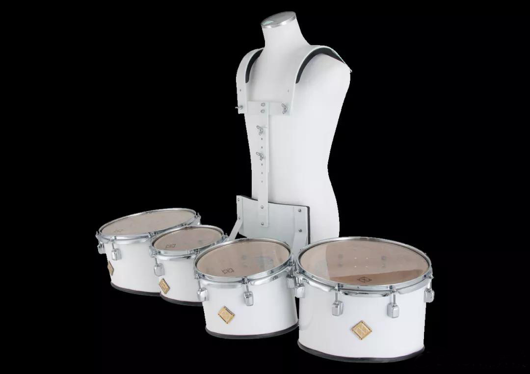 尺寸分别有8"  10"  12"三音鼓和8"  10"