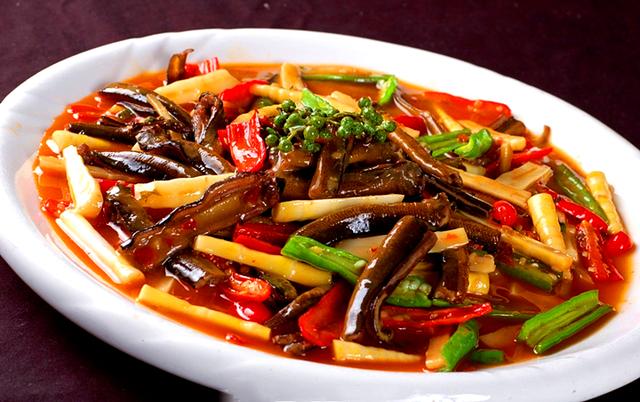 美食推荐:蒜薹炒鳝段,爆炒鳝段,清蒸鳝鱼健康做法!