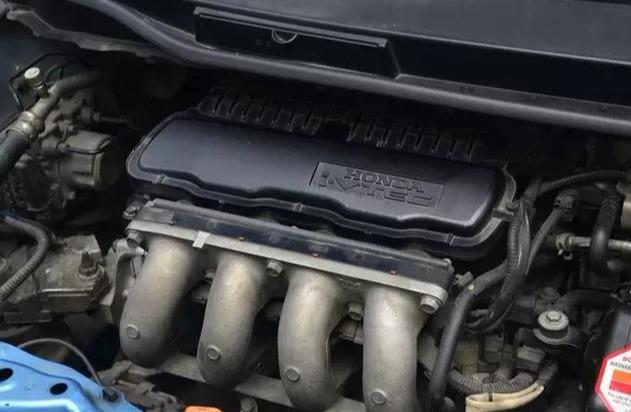 不论是第二代飞度(ge8)上的l15a7发动机还是第三代飞度(gk5)上的l15b3