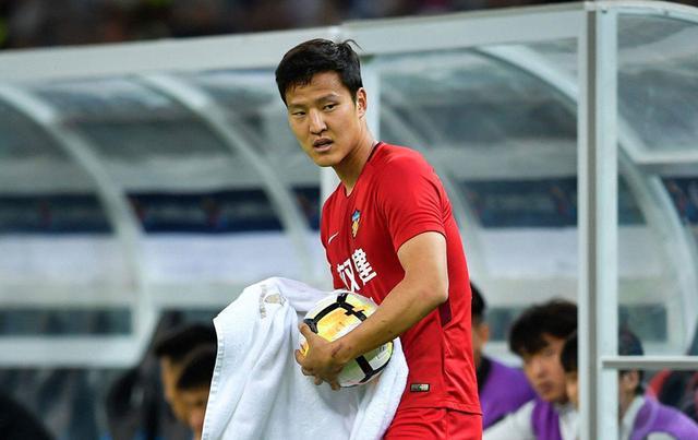 在中超导致能力下降 中国球员技术粗糙|权敬源|中超|权健_新浪网