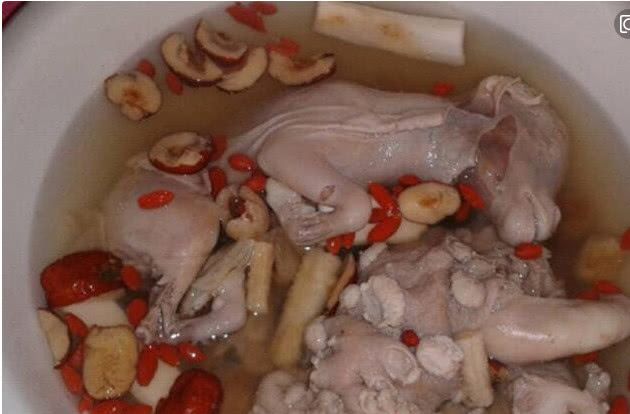 产妇分娩后,胎盘一般有四种去向,有种去向对人体好处多多