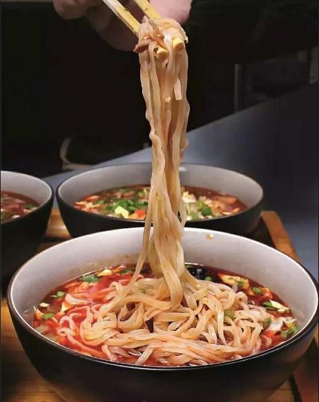 陕西地方特色美食岐山臊子面