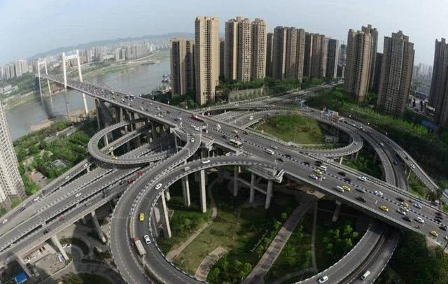 中国这座城市交通便利,甚至可相比一线城市,人口已突破千万