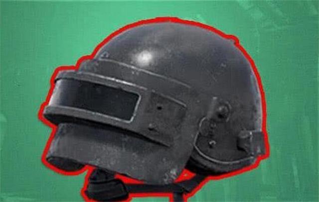 绝地求生:空头里吉利服可以不要,三级头可以不拿,但第4件必须拿