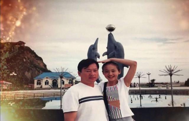 曝郑爽沈阳老家豪宅,爸妈装修乡村豪华风,网友:张恒会喜欢吗?