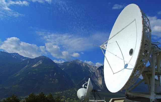 地面雷达系统如何规避敌方的反辐射攻击?想不到,方法竟如此简单