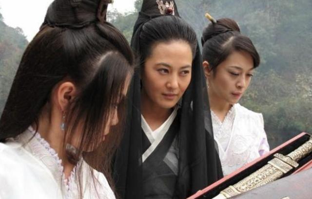 《倚天屠龙记》,堪称灭绝师太净化史,到她达到巅峰|李香琴|倚天屠龙记