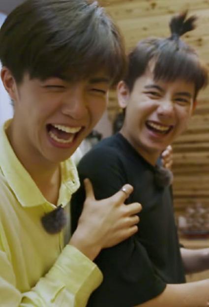 胡先煦教导陈立农超喜感,一句话暗藏寓意,而农农的回答瞬间圈粉