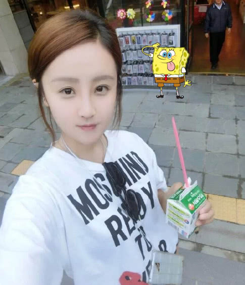 "造星计"李幼恩变形失败,整成"网红脸",网友:家里资产多!