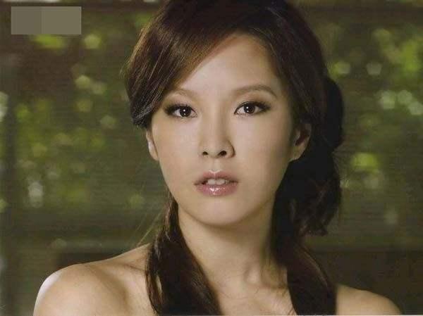 刘品言撞脸天心第八号当铺火了之后她在干嘛