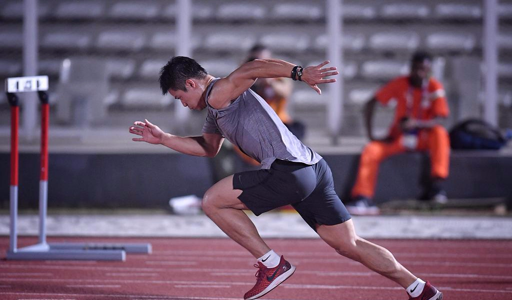 多次刷新亚洲纪录!苏炳添大婚后继续高强度训练,望打破9.90