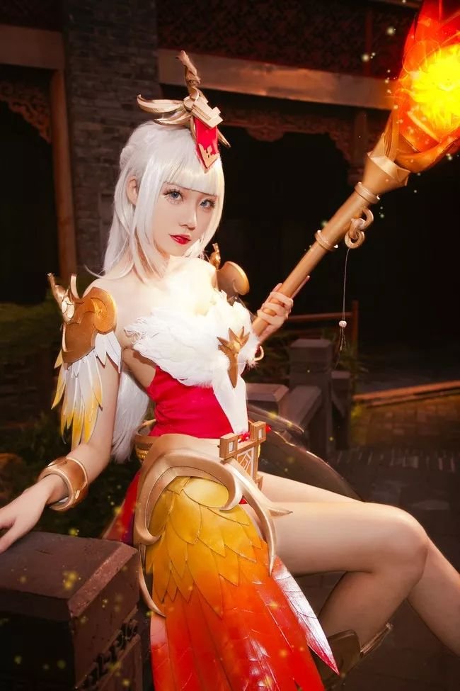 王者荣耀王昭君cos:肉装长腿公主凤凰于飞