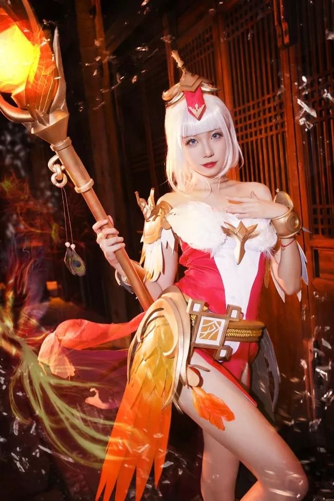 王者荣耀王昭君cos:肉装长腿公主凤凰于飞