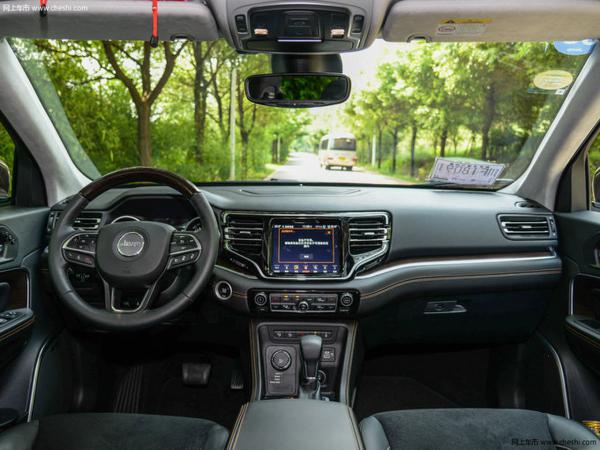 空间大得能搬家 30万买7座SUV选这几款准没错