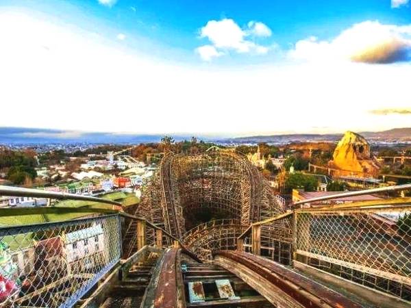 它就是奈良梦幻乐园,每当说起这个名字的时候,大家都会以为这又是一个