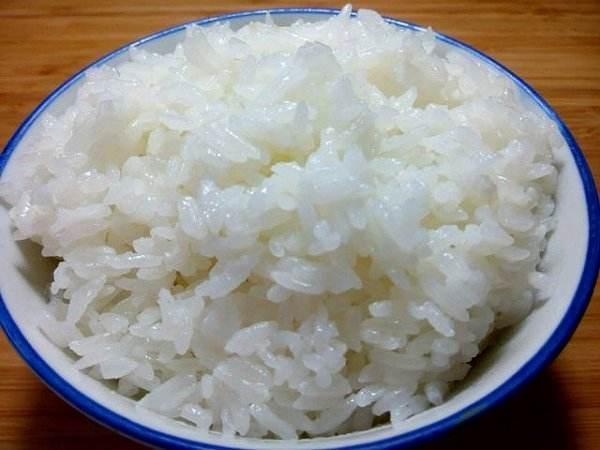 大米万万不可直接下锅煮加2个动作细滑软糯孩子两碗不够吃
