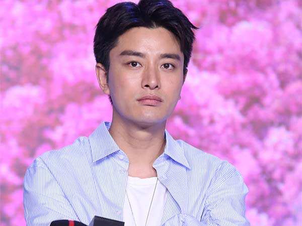 贾乃亮深夜发文控诉不公全文不再提起李小璐希望大家放过他