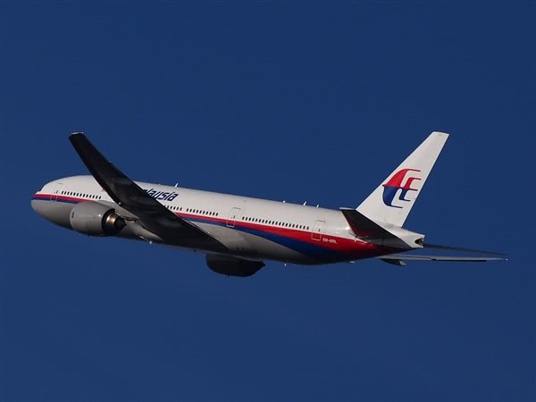 马航mh370客机是被击落的?大侦探发表新证据 有五人亲眼目击