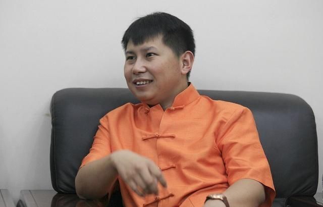 何云伟发文配图司马光砸缸,那点小心思更是昭然若揭