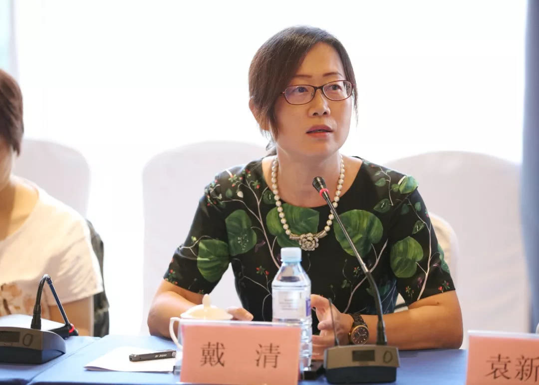 专家热议《那些年,我们正年轻:现实题材富矿的新收获
