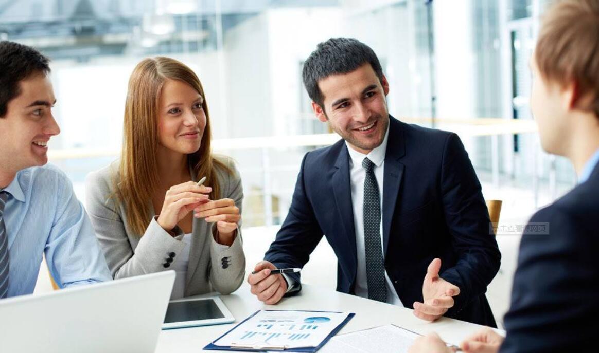 同事之间聊这四个话题,非常容易被人下意识地"卖掉"