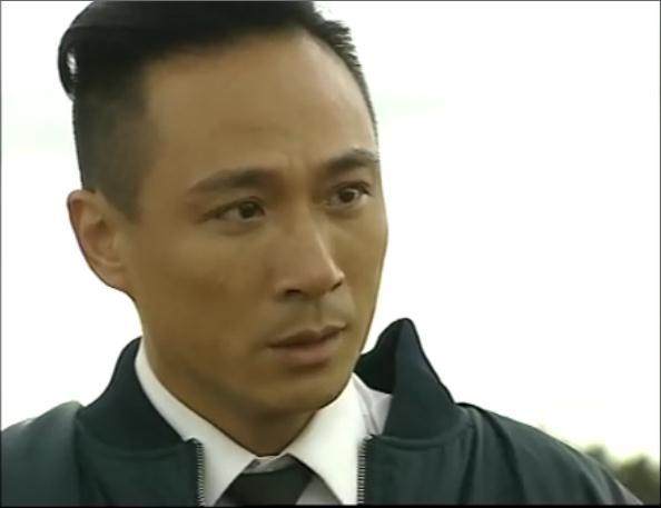 《冲上云霄》15年,她老公破产,他俩娶名模,她生子,这两位去世