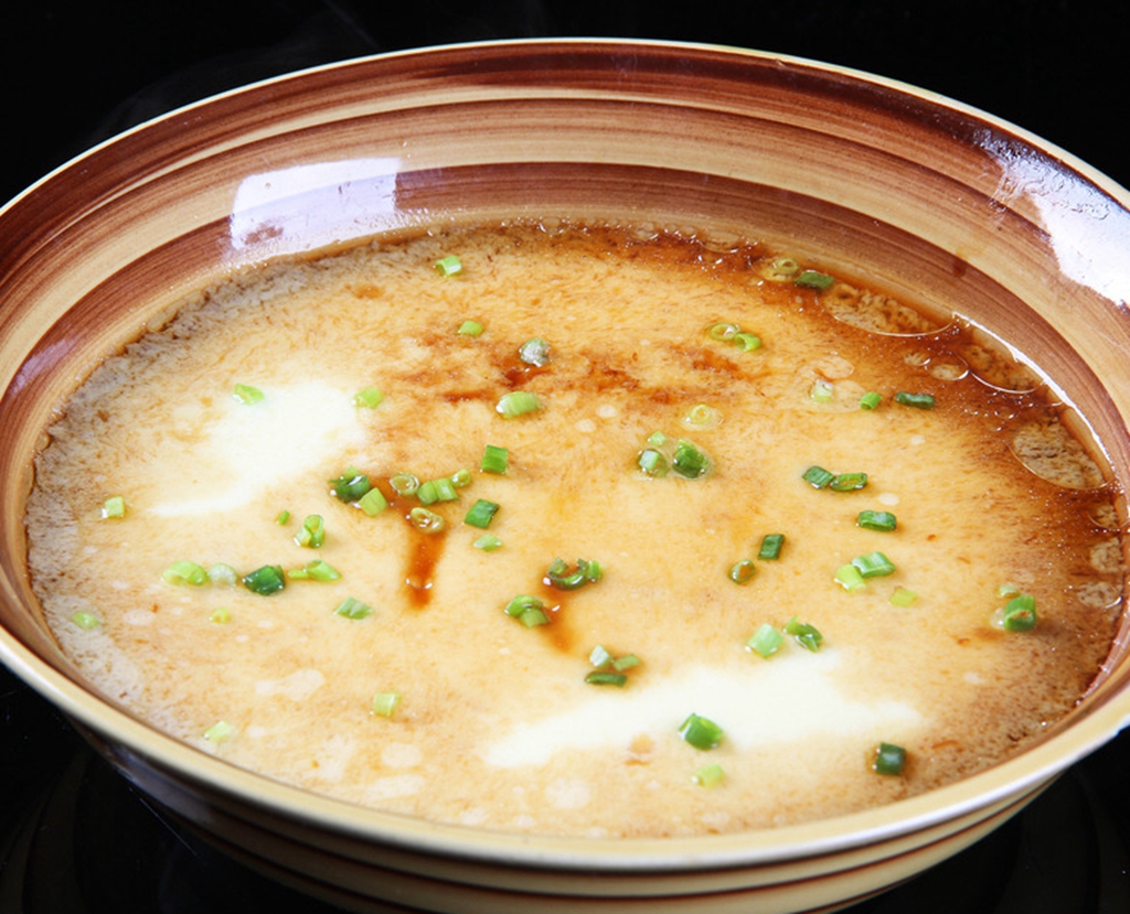 做水蒸蛋,加开水还是生水?厨娘说漏嘴:掌握这3点,嫩滑无气孔