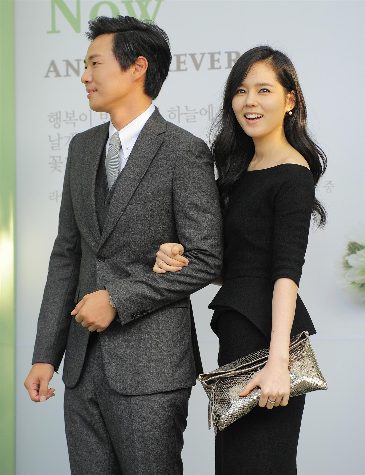 延政勋宣布36岁韩佳人怀二胎,预产期明年5月,网友:祝女神幸福