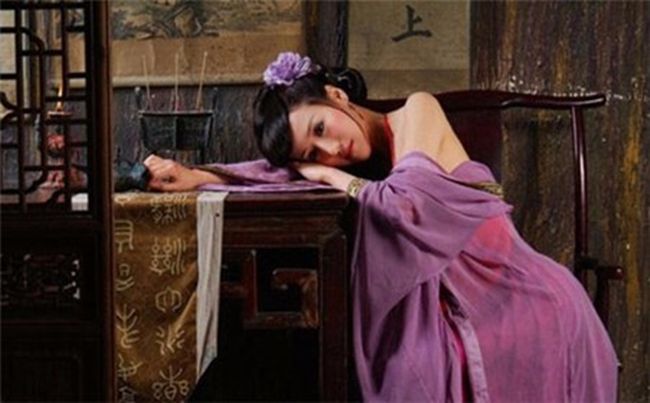 古代富人妻妾成群,却仍要养家妓,因为妻妾做不到的事