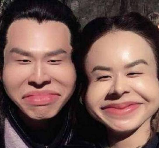 9大明星自拍丑照,图一被投诉,图三外星人,图六恐怖,图九性感
